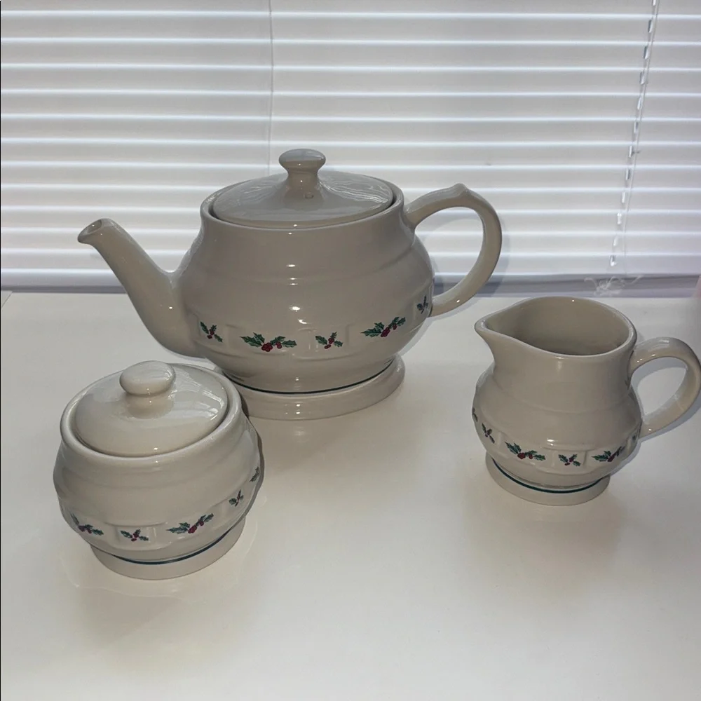 Longaberger Pottery Cream Teapot -Sugar And‎ Cream Set